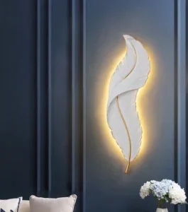 White Feather Wall Lamp